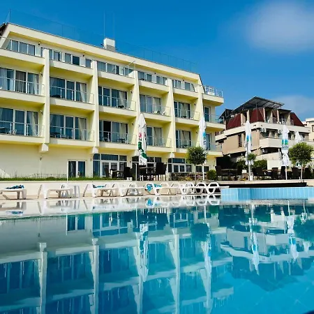 аполонис Hotell 3*